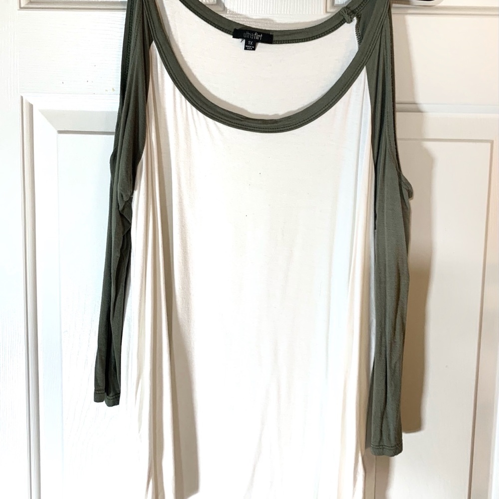 Cold Shoulder T-Shirt
